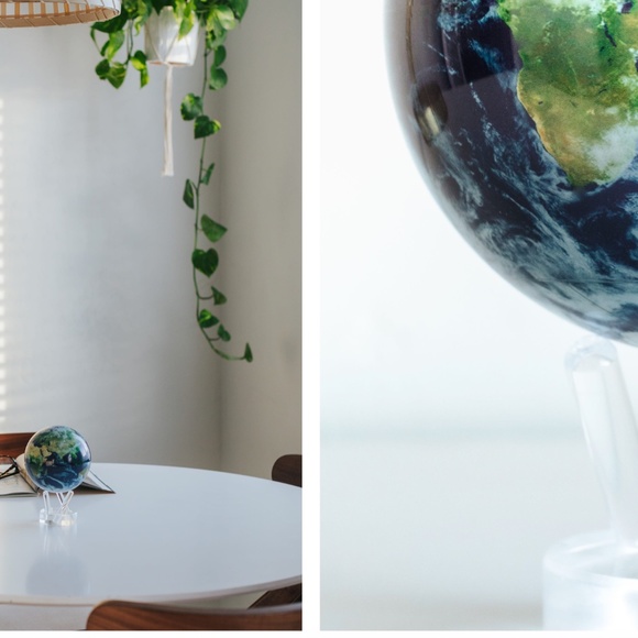 MOVA Earth with Clouds Globe - Picture 5 of 8